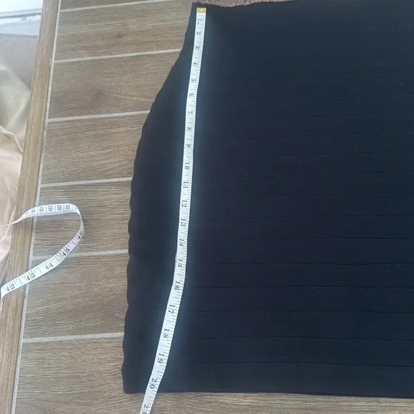 Elegant Black and Brown Women's Dress - Picture 7 of 7